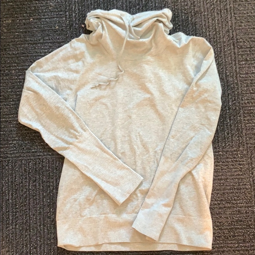 Workout sweater